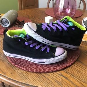 Men’s Converse All Star Sneakers.  Size 10.5.